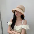 Women summer straw sun hat beach bucket hat with brown ribbon and metal letter decoration. - M Logo Bucket Hat / Beige