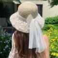 Straw sun hat with white lace ribbon, stylish beach hat variant for women summer outdoor. - Double-Sided Lace Beaded Hat / Beige