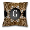 Housse de coussin imprime leopard avec cadre bijou luxe monobloc lettre G deco maison. - Housse de Coussin Peau de Pêche Unilatérale Sans Noyau 45x45cm