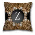 Housse de coussin motif léopard avec cadre doré en diamants et lettre Z pour la maison. - Housse de Coussin Peau de Pêche Unilatérale Sans Noyau 45x45cm
