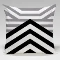 Vista de primer plano detallada de la funda de cojín geométrica en blanco y negro - Funda de Cojín de Piel de Melocotón de Una Sola Cara (Sin Núcleo) 45x45cm / BZ20240601-3