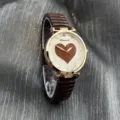 Damen Quarzuhr braunes Stretcharmband goldgehäuse Herz Zifferblatt mit Strasssteinen. - Kaffeebraun