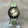 Reloj de cuarzo para mujer con correa de piel verde y esfera degradada muy elegante. - Verde