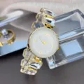 Gouden Vrouwen Quartz Horloge met Heldere Kristal Blok Armband en Witte Wijzerplaat Mooi - Wit