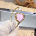 Herzförmige rosa Zifferblatt Perlen Armreif Quarzuhr, elegante Damen Modeschmuck Armbanduhr. - Herz Rosa Zifferblatt / Gold