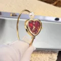 Herzfoermige Zifferblatt Quarz Uhr mit Perlen Armreif franzoesische romantische Schmuck Uhr - Herz Rotes Zifferblatt / Gold
