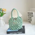 Gedetailleerde groene katoenen touw geweven handtas, casual zomer strand nettas voor. - Grijsgroen