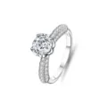 Eleganter 925 Sterlingsilber Ring mit einem strahlenden runden Moissanit Stein. - Größe 5 / Zweireihiger Mikro-Pave-Stil (FDJZ-036)