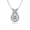 Elegante Halskette aus S925 Sterlingsilber mit D-Farbe Moissanit-Schleifenanhänger - Schleifen-Halo-Stil (FDDZ-149) / Weißer Moissanit / Weißgold