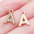 Ciondolo Lettera A Oro KC Strass e Rigato Lega Accessorio Gioiello Fai da Te Charm - Lettera A Strass (25746-A) / 1 Pezzo (13x10mm) / Oro KC