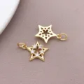 Vergulde ster bedel DIY sieraden accessoire met heldere zirkonia stenen en hangring. - 1 Stuk/Verpakking (17x12x2.6mm)