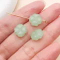 Cuentas de vidrio de trébol verde accesorios de joyería DIY para pulseras collares - Trébol de Cuatro Hojas Corazón (26728) / 1 Pieza/Paquete (10x10mm) / Verde Claro Gelatina