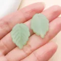 Colgantes de vidrio verde hoja DIY collar hecho a mano pulsera accesorios joyas - Hoja de Té/Fresa (26905)