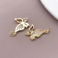 Vergoldete Messing Schmetterling Verbinder Anhänger mit Zirkonia, DIY Schmuck basteln. - Hohle Zirkonia Schmetterling Anhänger (T3412)