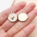 Pendentif coquillage nacre blanche alliage DIY bijoux dorés style ocean collier. - Pendentif Conque d'Océan Émaillé (28027)