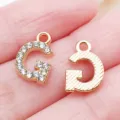 Ciondolo lettera G oro KC fai da te, strass e lega rigata accessorio per gioielli collana artigianale - Lettera G Strass (25746-G)