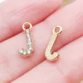 Ciondolo lettera J in lega color oro KC con strass e righe per creazione di gioielli DIY. - Lettera J Strass (25746-J)