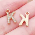 Ciondolo Lettera K Strass e Rigato in Lega Oro KC Accessorio Gioiello DIY Variante - Lettera K Strass (25746-K)