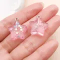 Roze hars ster bedels met glitter voor DIY sieraden maken, schattige armband hangers. - Glitter Loofjes Ster (24324)