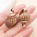 Acryl Schnecken Muschel Anhänger, braun weiß gepunktete DIY Schmuck Accessoires für Halskette. - Schnecke (27379)