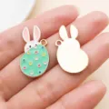 Osterhase Ei Emaillierter Legierungsanhänger Charm für DIY Armband Schmuckherstellung Zubehör - Grün Emaille Gepunktetes Ei Hase (25139)