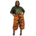 Conjunto de camisa verde oliva de manga corta y pantalón harem de camuflaje para mujer. - Naranja