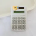 Süßer Mini-Taschenrechner mit Herz-Anhänger, tragbares kleines Tischgerät für Büro und Schule. - Herz (Matt) / Weiß