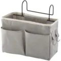 Detail van grijze bedhangende opbergtas, canvas organizer met meerdere zakken en haken. - Verbeterde katoenen en linnen hangmand voor aan het bed / Verbeterd Grijs