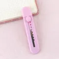 Mini taglierino rosa, simpatico cutter tascabile per la scuola, coltello da pacchi kawaii. - Sacchetto OPP / Viola
