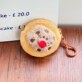 Cute plush cookie coin purse pendant with zipper and keychain, soft fluffy storage bag. - Round Style / Cookie