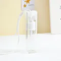 Tragbare transparente Mini Sprühflasche mit Kordel, ideal für Reisen, Parfüm und Kosmetik. - Tragemodell / Transparent