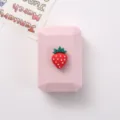 Étui à lentilles de contact rose à facettes avec charm fraise 3D, kit de voyage portable. - Modèle en résine / Fraise Rose