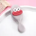 Süße Cartoon-Luftkissen-Haarbürste mit großem Mund, graue tragbare Massagebürste für den Alltag. - Big-Mouth-Griffmodell - Hellviolett
