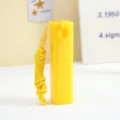 Tragbare gelbe Reise Sprühflasche mit Trageband für Kosmetik und Desinfektionsmittel. - Umhängeband / Gelb