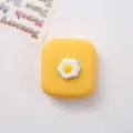 Lindo estuche cuadrado para lentes de contacto con decoracion de huevo portatil - Huevo en caja amarilla