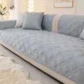 Hellgraues Plüsch Sofakissen Set mit gesteppt Muster und rutschfester Rückseite für das Wohnzimmer. - Geman-Stil / 70x70cm / Hellgrau