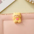 Simpatico ciondolo gatto in resina gialla per custodia telefono DIY e tazza. Liscio e resistente. - Gattino
