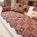 Ethnic geometric jacquard sofa cover with fringe, soft anti-slip couch cushion slipcover - 70*70 / Red