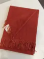 Unifarbener, weicher Kaschmir-Imitat Schal mit Fransen, warme Winter Stola für Damen. - Zinnoberrot