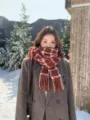 Classic brown plaid tassel scarf for women, thick winter warm cozy fashion neck wrap. - Red White