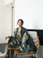 Luxurious Chinese style floral jacquard winter shawl, thick warm cashmere-feel scarf for women. - Guochao Peony