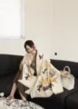 Spessa sciarpa scialle donna autunno inverno lusso floreale ricamato mantella versatile - Gioia dei fiori di prugno gialli