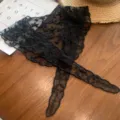 Foulard triangulaire en dentelle noire femmes vintage floral creux mode accessoire cheveux. - Noir