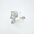 Silberner Schmetterlingsbauchnabelring mit Perle und Zirkonia fuer Damen Koerperschmuck - Ring / Acrylperlen / Silber