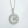 Silberfarbene funkelnde Strass Doppel Halo runde Anhänger Halskette edles Schmuckstück - Anhänger Ohne Kette / Ohne Kette / Silber