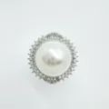Detailed view of exquisite pearl ring mounting, sparkling zirconia halo design for elegant styles. - Ring / With Artificial Pearl / Silver