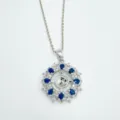 Silberner DIY-Anhänger-Rohling mit blauen Edelsteinen und Zirkonia, eleganter Blumenschmuck. - Nur Anhänger (Ohne Kette) / Blanko-Fassung Zubehör / Silber