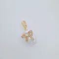 Nahaufnahme des 18k vergoldeten Barockperlen Schleifen Anhängers für DIY Halsketten Schmuck. - Stil 5