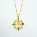 Elegante goldene quadratische Halskette mit klaren Strasssteinen und grunen Edelsteinen. - Nur Anhänger (Ohne Kette) / Leere Fassung / Gold