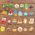 Vue détaillée de charms en émail et alliage sur le thème du camping pour loisirs créatifs DIY. - Aventure Plein Air Couleurs Mixtes / 12 Pièces Couleurs Mixtes Pack (19g)